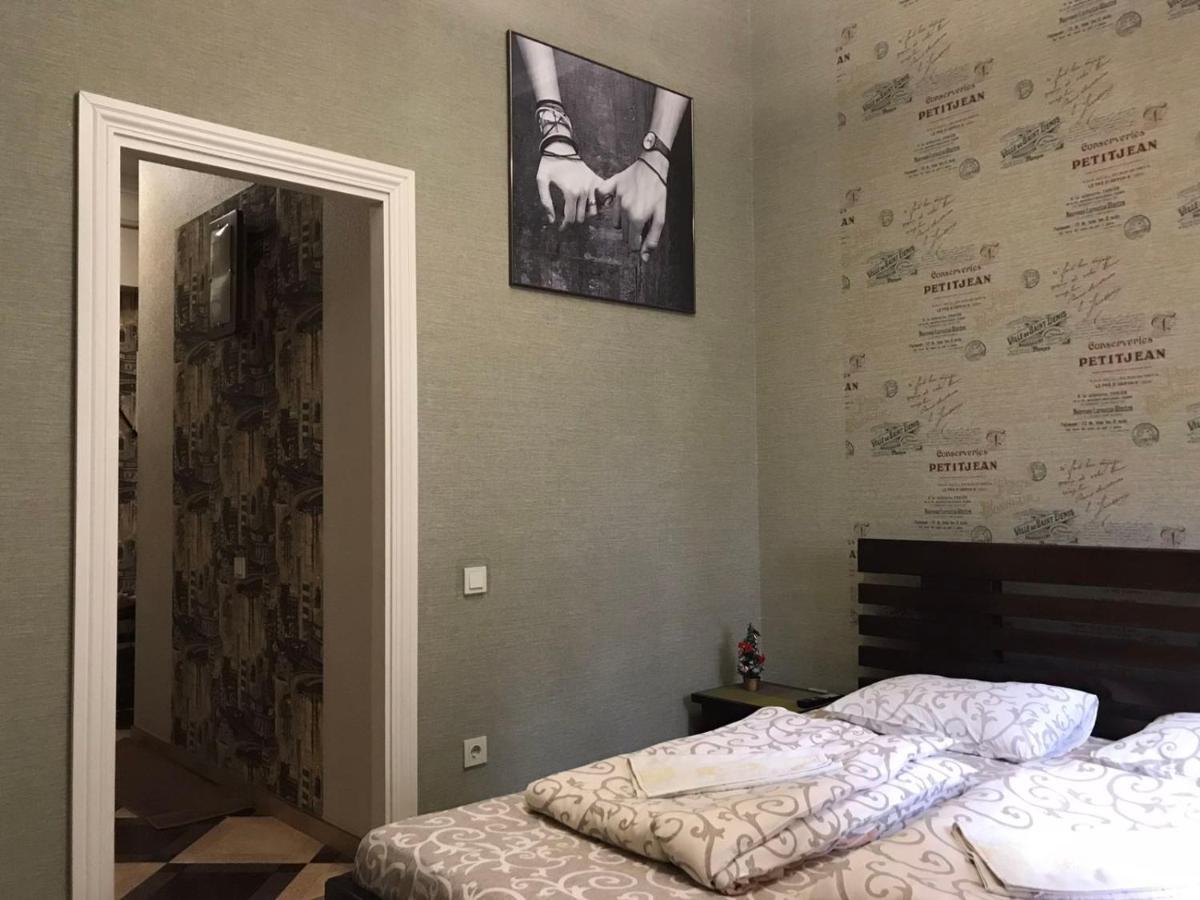 Hostel Q ,15 Хв До Жд Вокзалу Львов Экстерьер фото